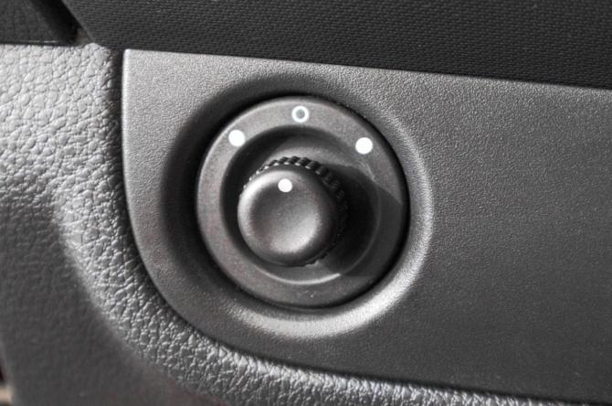 Renault Sandero II с пробегом 2017 года, цена 799 000 рублей, 185000 км, хэтчбек, Автокод Объявления