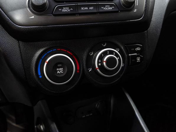Kia Rio III с пробегом 2012 года, цена 789 000 рублей, 176102 км, седан, Автокод Объявления