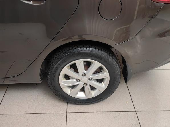 Kia Rio III Рестайлинг с пробегом 2015 года, цена 898 000 рублей, 213171 км, седан, Автокод Объявления