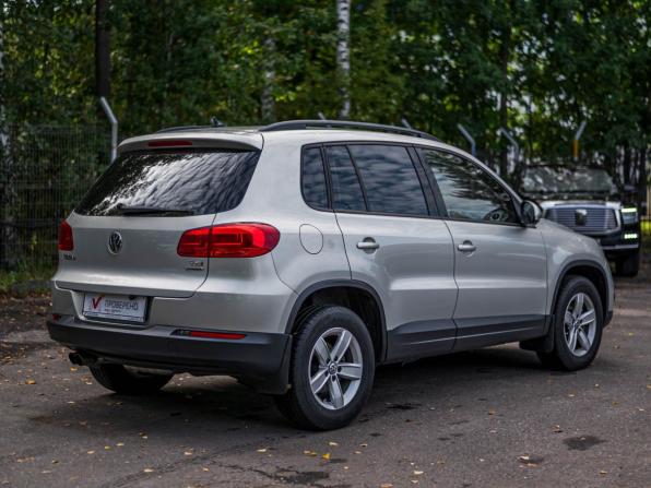 Volkswagen Tiguan I Рестайлинг с пробегом 2013 года, цена 1 085 000 рублей, 107997 км, внедорожник, Автокод Объявления