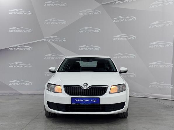 Skoda Octavia III (A7) с пробегом 2013 года, цена 899 000 рублей, 222000 км, лифтбек, Автокод Объявления