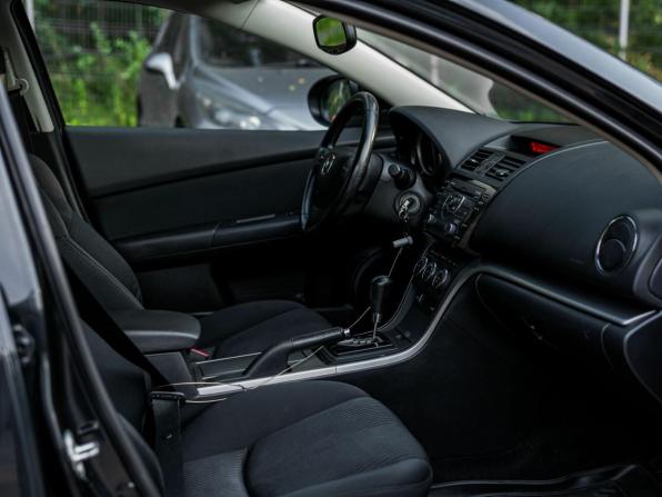 Mazda 6 II (GH) Рестайлинг с пробегом 2012 года, цена 923 000 рублей, 241605 км, седан, Автокод Объявления