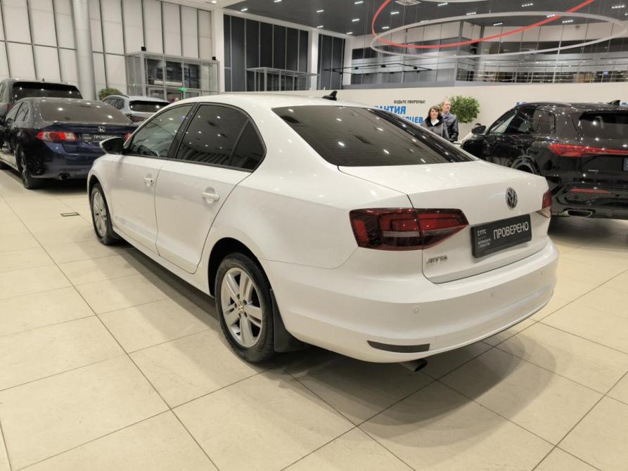 Volkswagen Jetta VI Рестайлинг Казань  - изображение 8