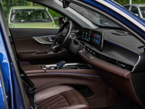 Chery Tiggo 8 Pro Plug-in Hybrid с пробегом 2023 года, цена 2 390 000 рублей, 38425 км, внедорожник, Автокод Объявления