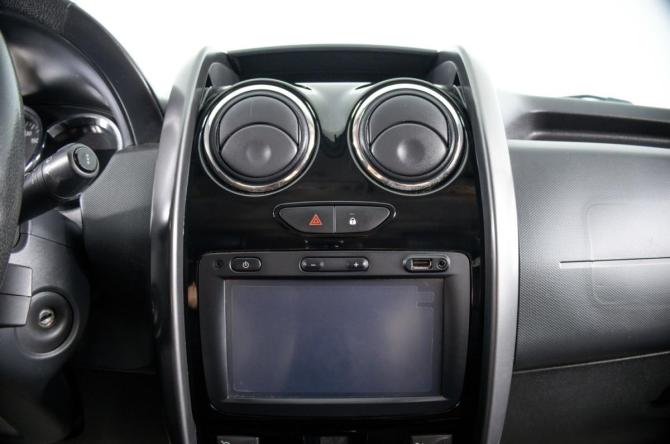 Renault Duster I Рестайлинг с пробегом 2016 года, цена 1 199 000 рублей, 170000 км, внедорожник, Автокод Объявления