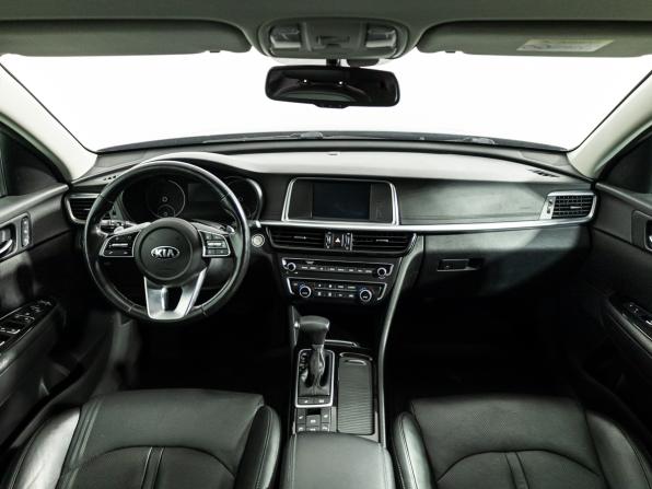 Kia Optima IV Рестайлинг с пробегом 2018 года, цена 1 749 777 рублей, 179158 км, седан, Автокод Объявления