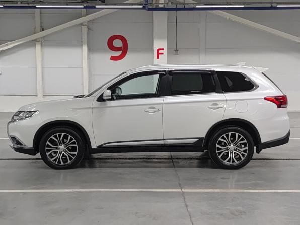 Mitsubishi Outlander III Рестайлинг 3 с пробегом 2018 года, цена 2 580 000 рублей, 75807 км, внедорожник, Автокод Объявления