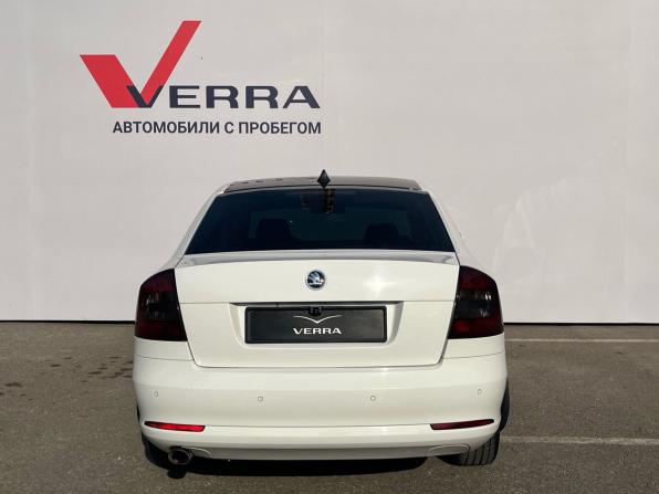 Skoda Octavia II (A5) Рестайлинг с пробегом 2011 года, цена 850 000 рублей, 209673 км, лифтбек, Автокод Объявления