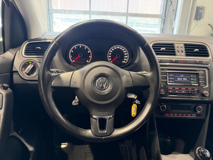 Volkswagen Polo V Москва  - изображение 14