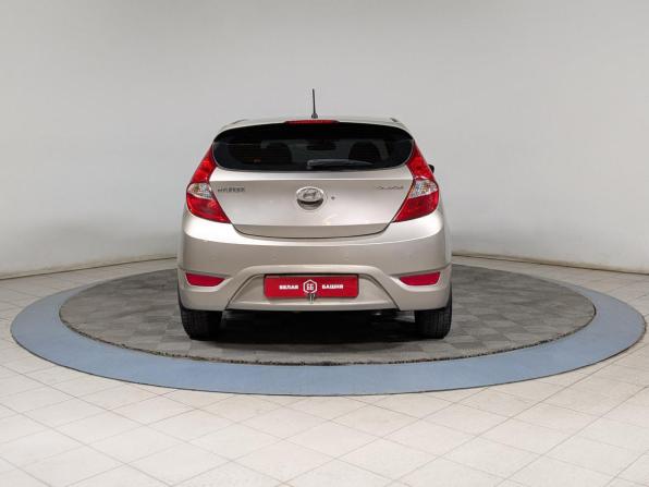 Hyundai Solaris I с пробегом 2011 года, цена 779 900 рублей, 174000 км, хэтчбек, Автокод Объявления