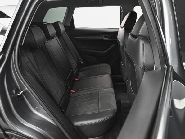 Skoda Karoq I с пробегом 2020 года, цена 2 423 540 рублей, 81149 км, внедорожник, Автокод Объявления