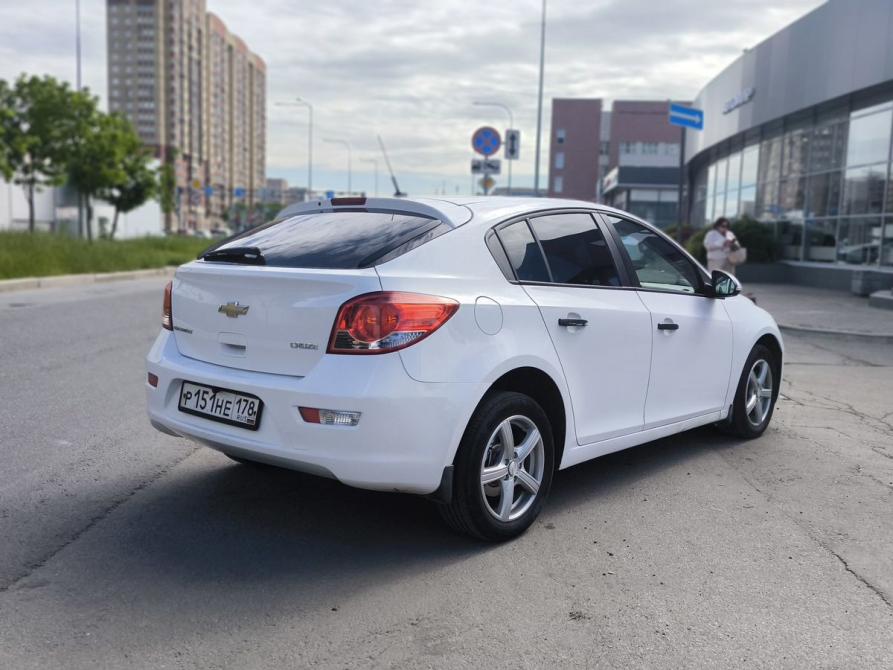 Chevrolet Cruze I Рестайлинг Санкт-Петербург  - изображение 4