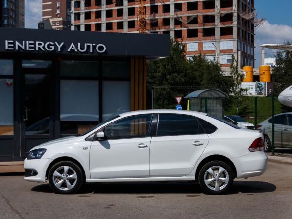 Volkswagen Polo V с пробегом 2011 года, цена 570 000 рублей, 252804 км, седан, Автокод Объявления