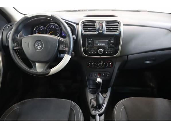 Renault Logan II с пробегом 2015 года, цена 654 000 рублей, 258200 км, седан, Автокод Объявления