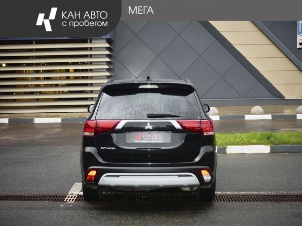 Mitsubishi Outlander III Рестайлинг 3 с пробегом 2021 года, цена 2 239 000 рублей, 127373 км, внедорожник, Автокод Объявления