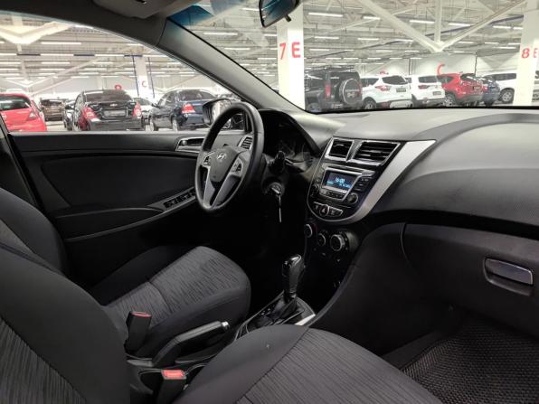 Hyundai Solaris I Рестайлинг с пробегом 2015 года, цена 790 000 рублей, 198301 км, седан, Автокод Объявления