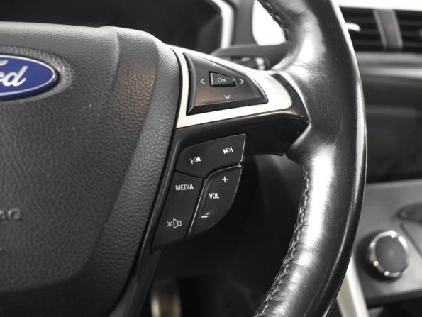 Ford Mondeo V с пробегом 2015 года, цена 1 280 200 рублей, 190149 км, седан, Автокод Объявления