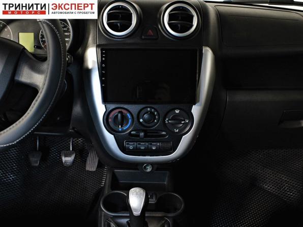 Lada (ВАЗ) Granta I с пробегом 2017 года, цена 567 000 рублей, 198748 км, лифтбек, Автокод Объявления