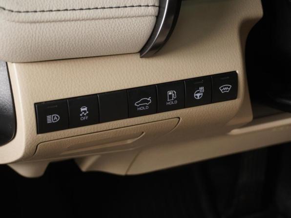 Toyota Camry VIII (XV70) Рестайлинг с пробегом 2021 года, цена 3 685 000 рублей, 50794 км, седан, Автокод Объявления