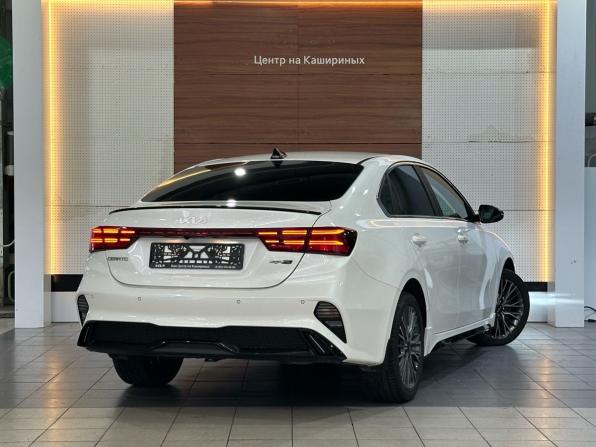 Kia Cerato IV Рестайлинг с пробегом 2022 года, цена 2 899 999 рублей, 35952 км, седан, Автокод Объявления