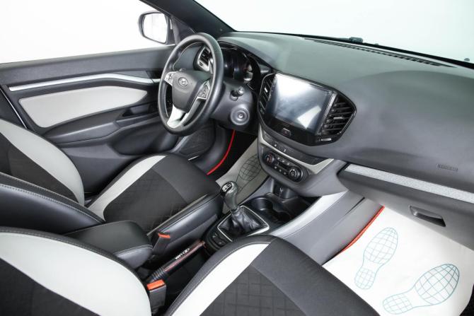 Lada (ВАЗ) Vesta I с пробегом 2020 года, цена 1 379 000 рублей, 119900 км, универсал, Автокод Объявления
