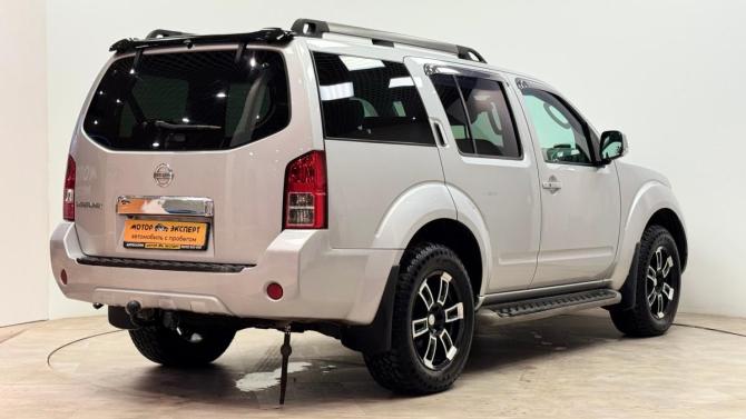 Nissan Pathfinder III Рестайлинг с пробегом 2012 года, цена 1 440 000 рублей, 241834 км, внедорожник, Автокод Объявления