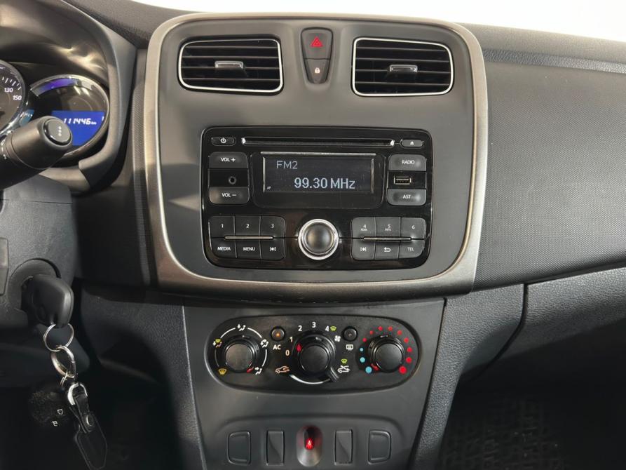 Renault Logan II Великий Новгород  - изображение 15