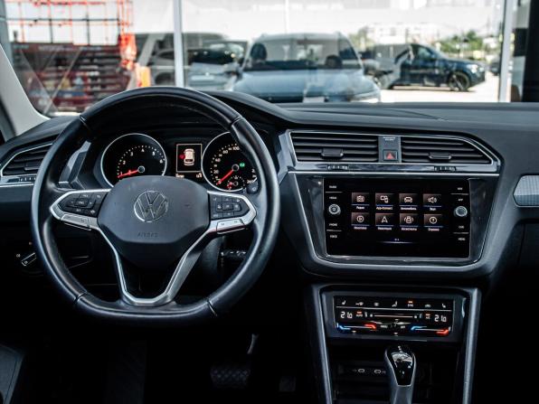 Volkswagen Tiguan II Рестайлинг с пробегом 2021 года, цена 3 450 000 рублей, 50780 км, внедорожник, Автокод Объявления