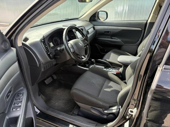 Mitsubishi Outlander III Рестайлинг 2 с пробегом 2017 года, цена 1 650 000 рублей, 163351 км, внедорожник, Автокод Объявления