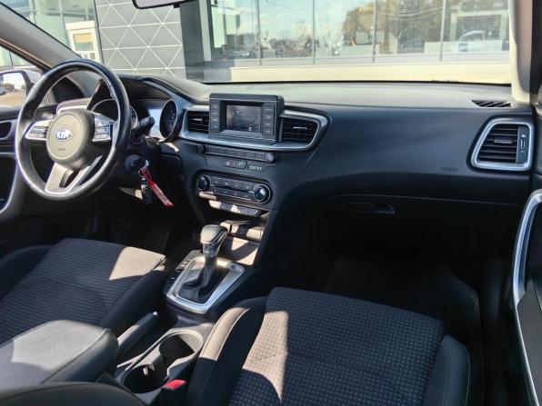 Kia Ceed III с пробегом 2018 года, цена 1 599 000 рублей, 70650 км, хэтчбек, Автокод Объявления