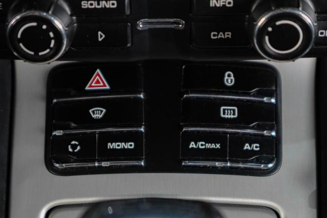Porsche Cayenne II (958) с пробегом 2012 года, цена 2 069 000 рублей, 169000 км, внедорожник, Автокод Объявления