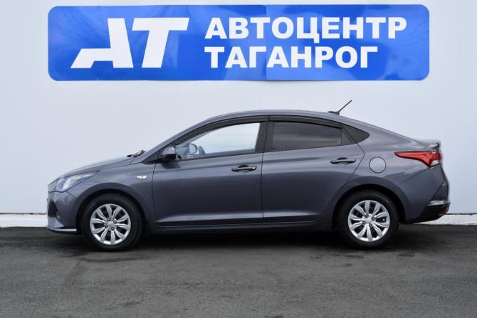 Hyundai Solaris II Рестайлинг с пробегом 2021 года, цена 1 775 000 рублей, 61514 км, седан, Автокод Объявления