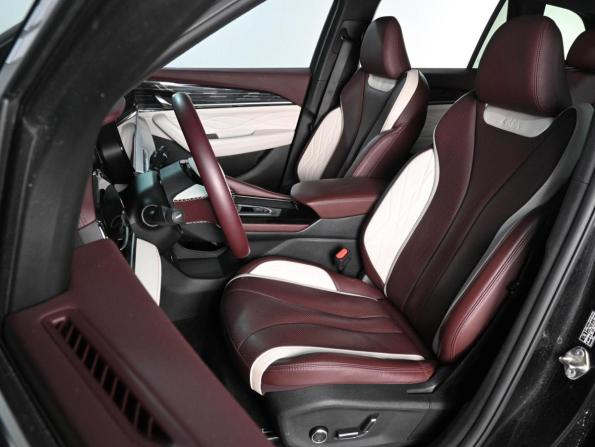 Geely Monjaro I с пробегом 2023 года, цена 2 999 000 рублей, 85526 км, внедорожник, Автокод Объявления