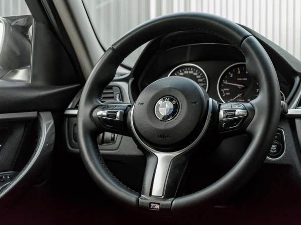 BMW 3 серии VI (F3x) с пробегом 2013 года, цена 1 630 000 рублей, 128198 км, седан, Автокод Объявления