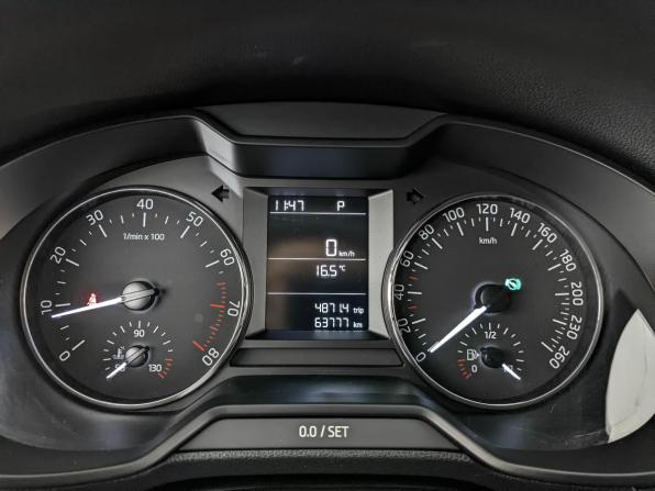 Skoda Octavia III (A7) Рестайлинг с пробегом 2017 года, цена 1 920 000 рублей, 63777 км, лифтбек, Автокод Объявления