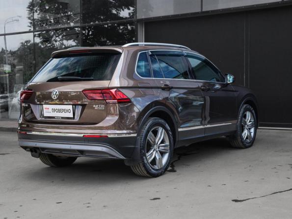 Volkswagen Tiguan II с пробегом 2017 года, цена 2 288 000 рублей, 182610 км, внедорожник, Автокод Объявления