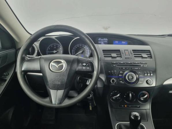 Mazda 3 II (BL) Рестайлинг с пробегом 2012 года, цена 605 000 рублей, 298000 км, седан, Автокод Объявления