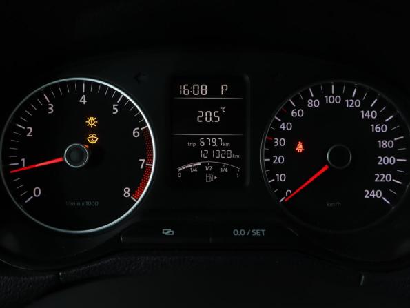Volkswagen Polo V с пробегом 2010 года, цена 549 000 рублей, 121330 км, хэтчбек, Автокод Объявления