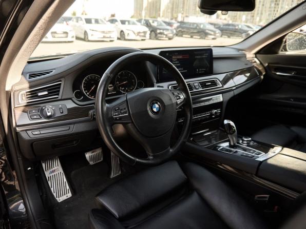 BMW 7 серии V (F01/F02/F04) Рестайлинг с пробегом 2013 года, цена 2 120 000 рублей, 293000 км, седан, Автокод Объявления