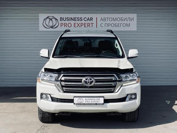 Toyota Land Cruiser 200 Series Рестайлинг 2 с пробегом 2020 года, цена 7 450 000 рублей, 153717 км, внедорожник, Автокод Объявления