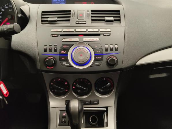 Mazda 3 II (BL) с пробегом 2011 года, цена 865 000 рублей, 136035 км, хэтчбек, Автокод Объявления