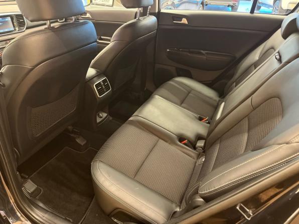 Kia Sportage IV Рестайлинг с пробегом 2019 года, цена 1 768 000 рублей, 169000 км, внедорожник, Автокод Объявления