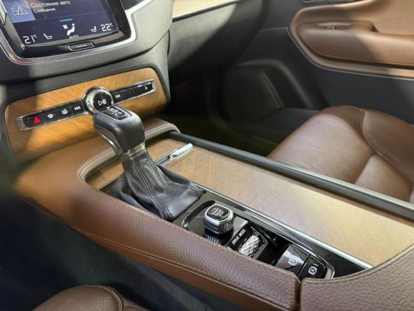 Volvo XC90 II с пробегом 2017 года, цена 2 990 000 рублей, 207000 км, внедорожник, Автокод Объявления