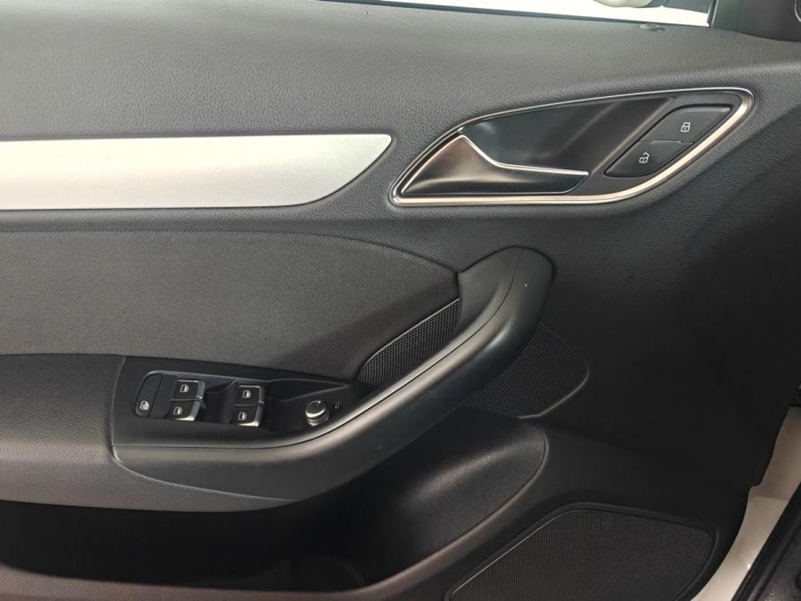 Audi Q3 I (8U) Рестайлинг Москва  - изображение 17