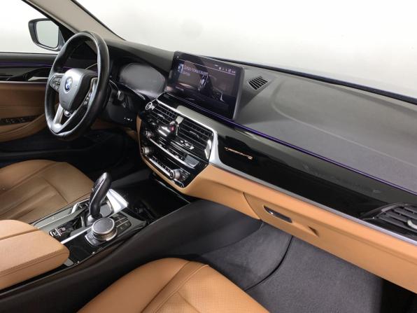 BMW 5 серии VII (G30/G31/G38) Рестайлинг с пробегом 2021 года, цена 3 936 000 рублей, 84780 км, седан, Автокод Объявления