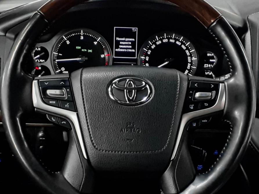 Toyota Land Cruiser 200 Series Рестайлинг 2 Москва  - изображение 27