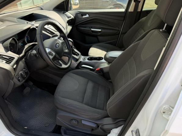 Ford Kuga II с пробегом 2015 года, цена 1 250 000 рублей, 210521 км, внедорожник, Автокод Объявления