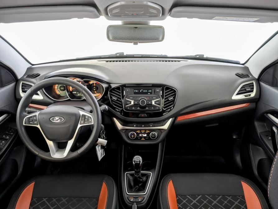 Lada (ВАЗ) Vesta I Москва  - изображение 14