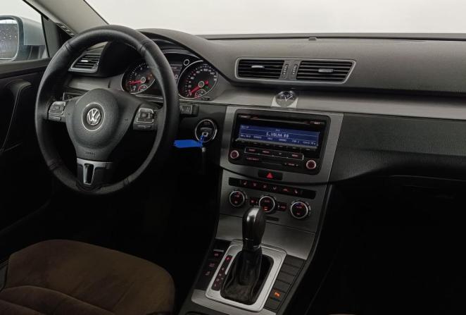 Volkswagen Passat B7 с пробегом 2014 года, цена 925 000 рублей, 233154 км, седан, Автокод Объявления