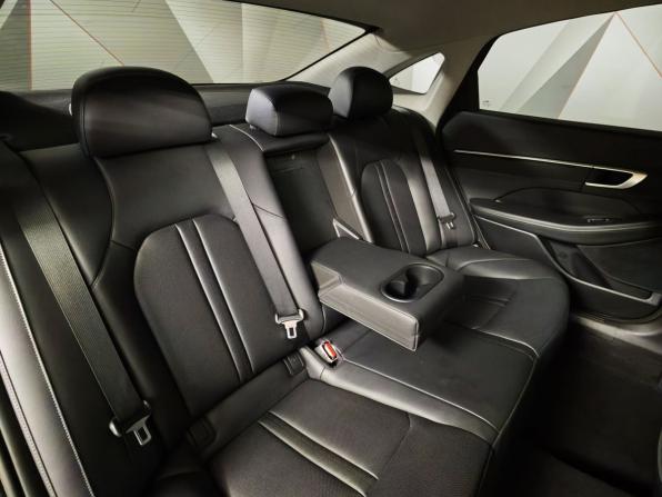 Hyundai Sonata VIII (DN8) с пробегом 2020 года, цена 2 275 000 рублей, 131739 км, седан, Автокод Объявления